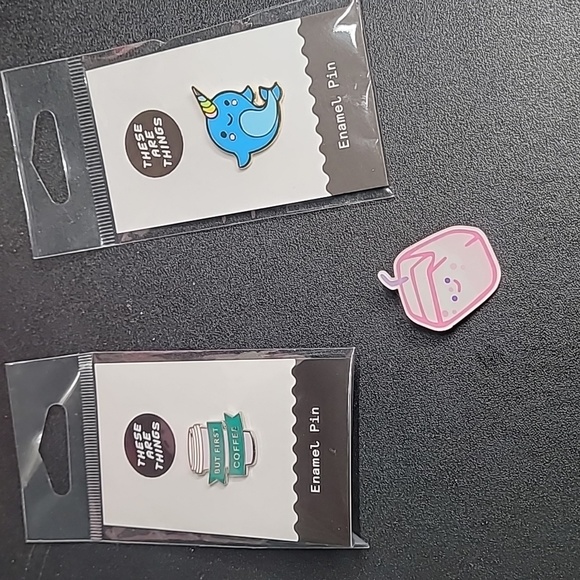 Enamel pin set FINAL MARKDOWN - Picture 1 of 1